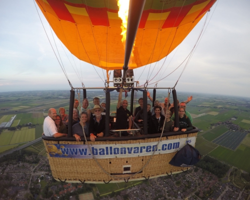 Ballonvaart met 38 personen bij BAS Ballonvaarten
